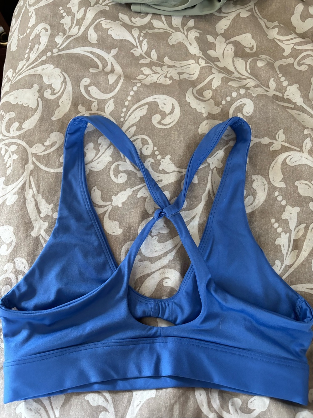 Gymshark Peek A Boo Sports Bra - Picture 4 of 4